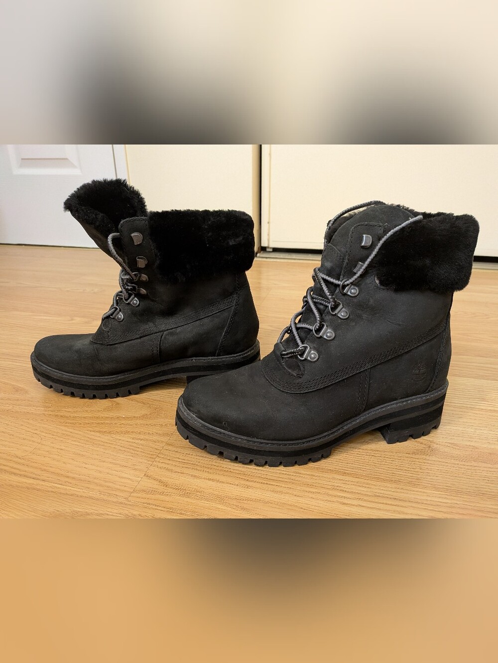 Timberland Black Fur-Cuff Lace-Up Winter Boots